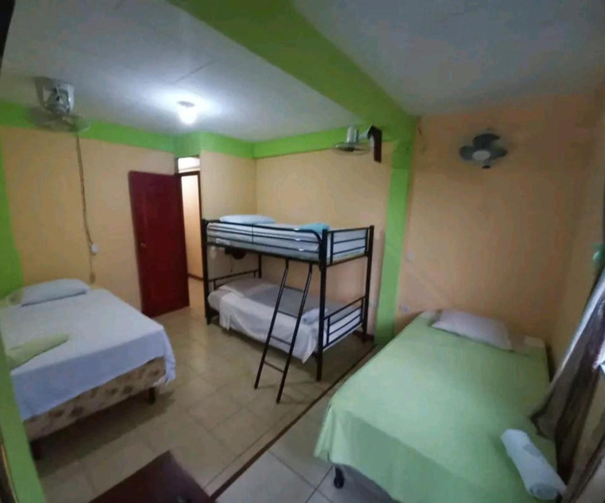 Hostal San Antonio Леон Экстерьер фото