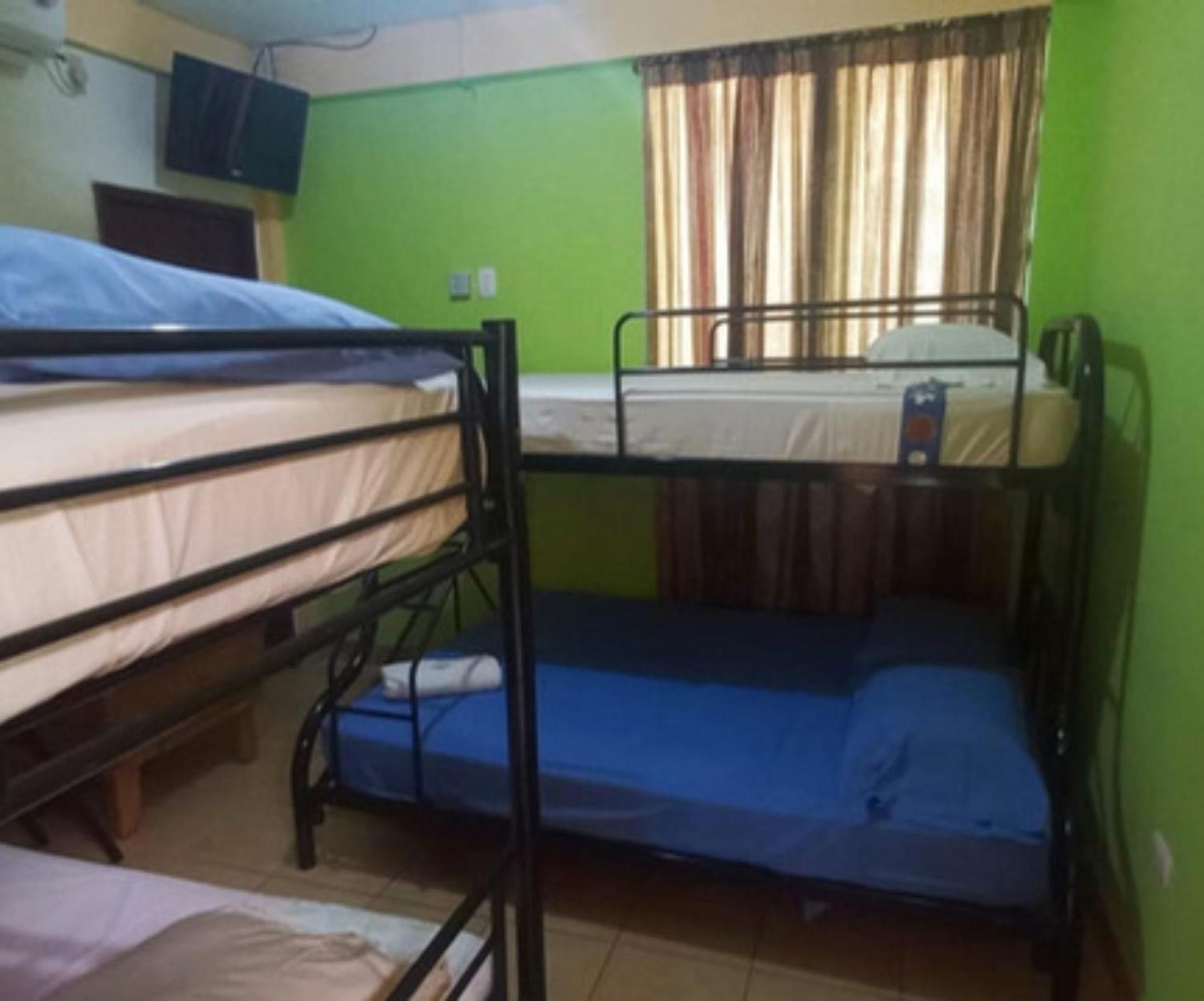 Hostal San Antonio Леон Экстерьер фото