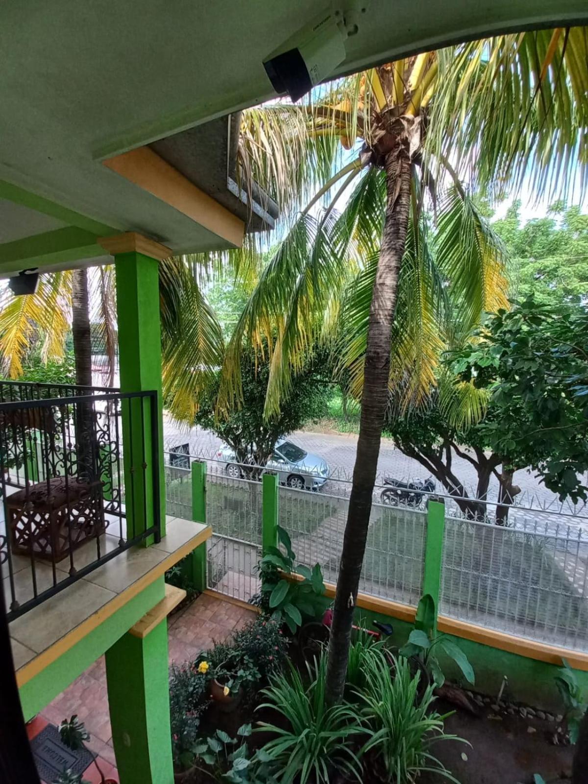 Hostal San Antonio Леон Экстерьер фото