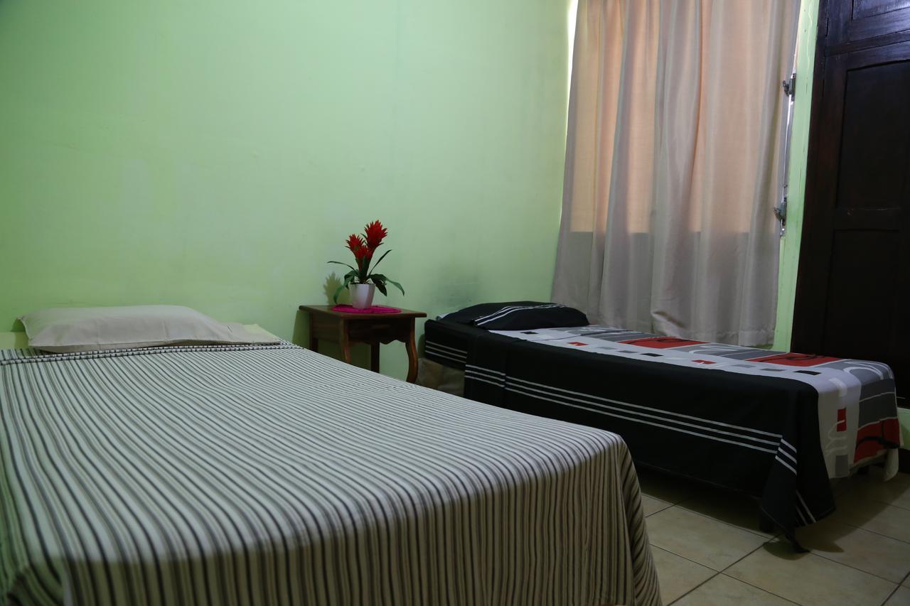 Hostal San Antonio Леон Экстерьер фото