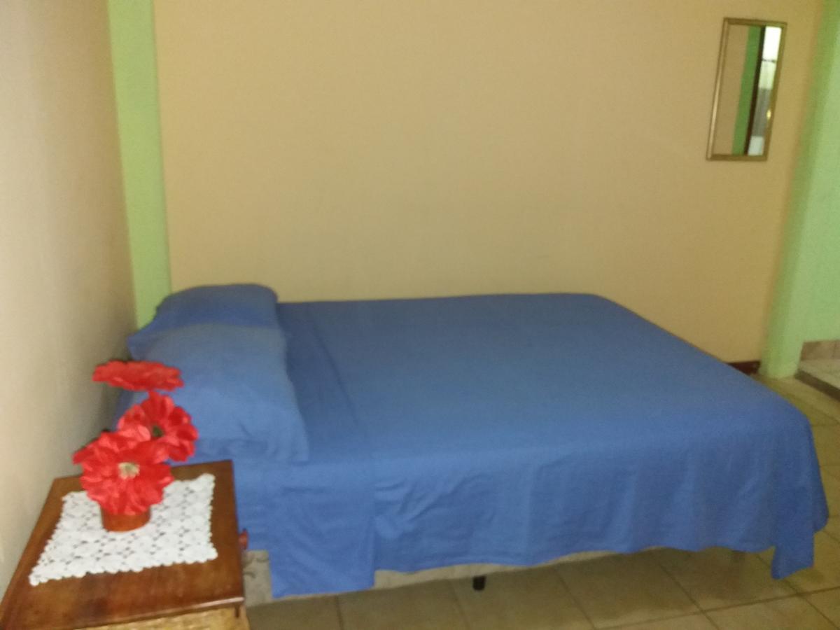 Hostal San Antonio Леон Экстерьер фото